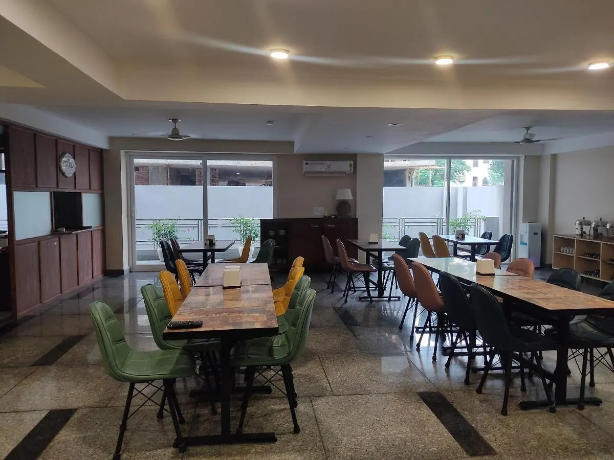 Perch Arbor Cyber City Gurgaon Hotel