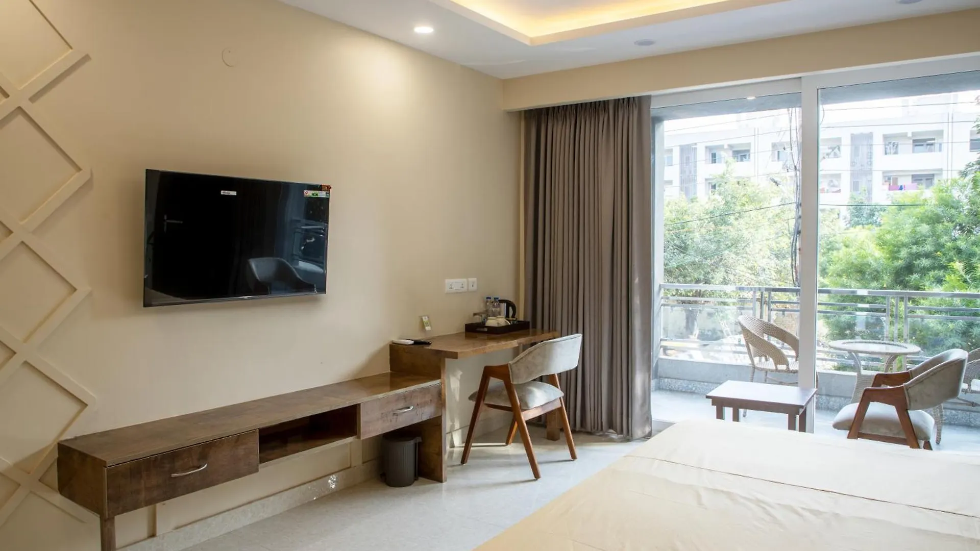 Perch Arbor Cyber City Gurgaon 3*,  India