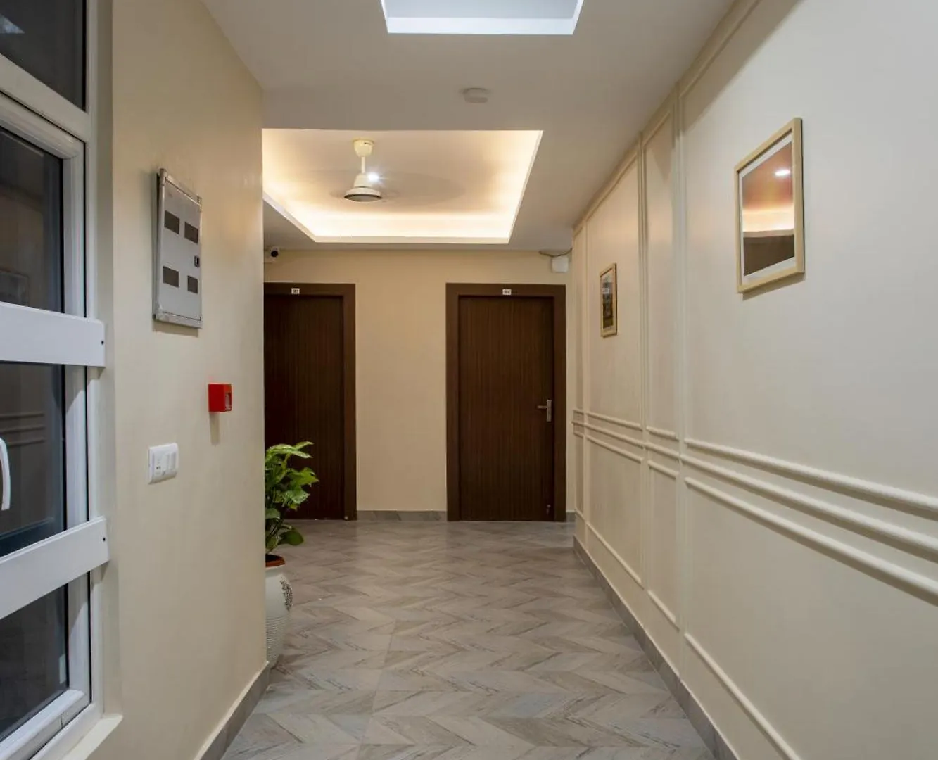 Hotel Perch Arbor Cyber City Gurgaon
