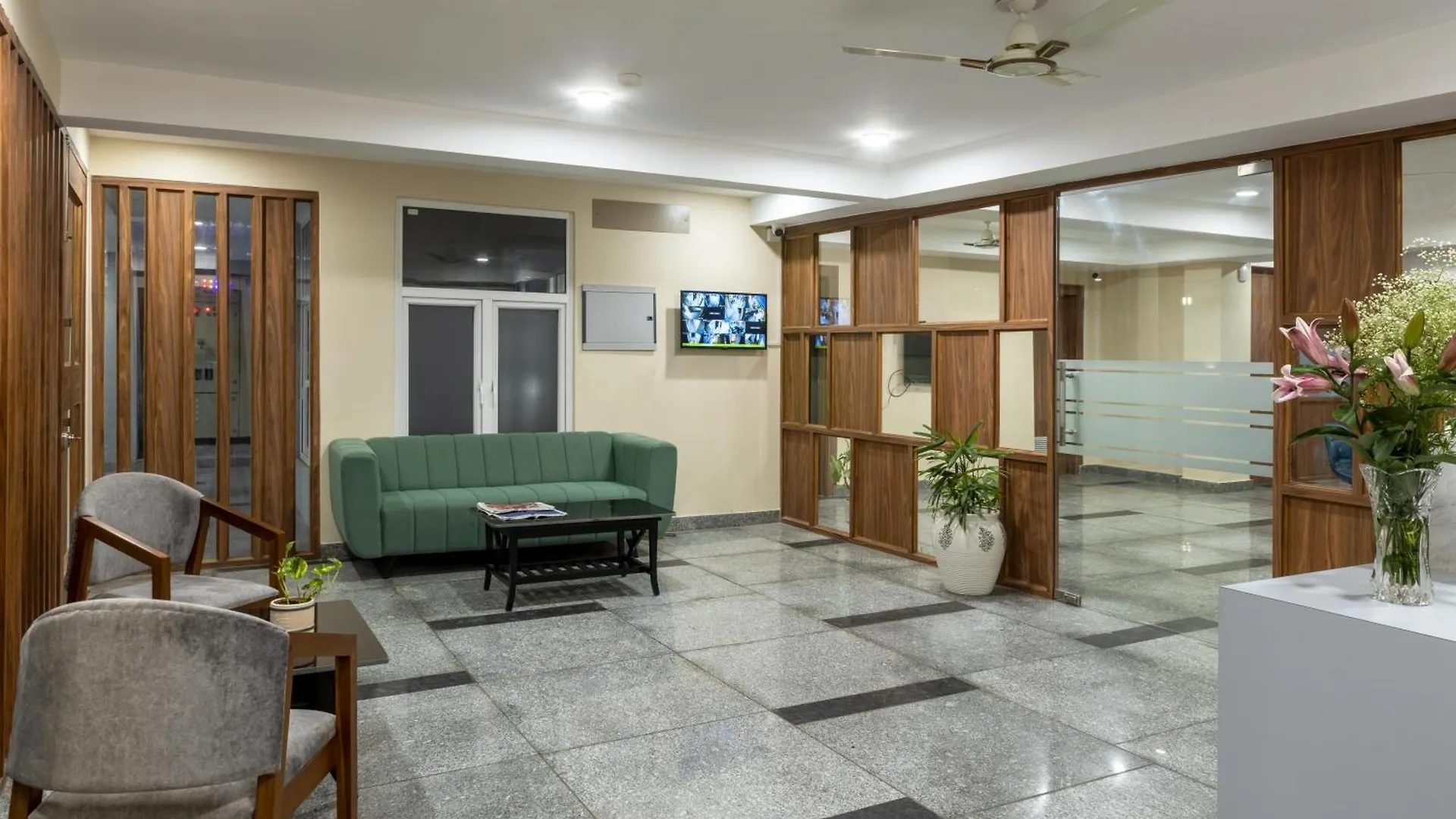 Perch Arbor Cyber City Gurgaon 3*,