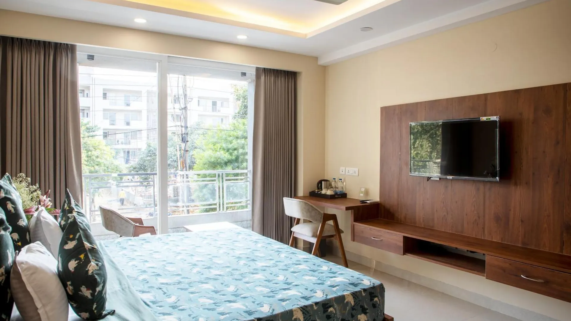 Perch Arbor Cyber City 구르가온 3*,